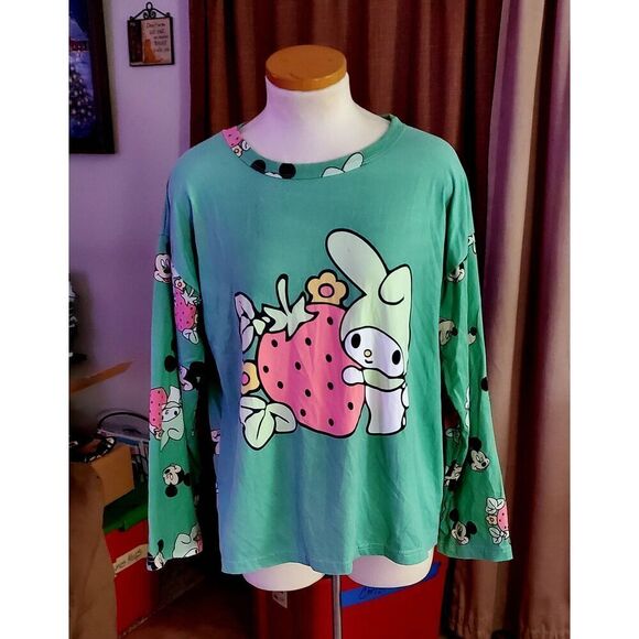 SANRIO/MICKEY TOP - Picture 1 of 3
